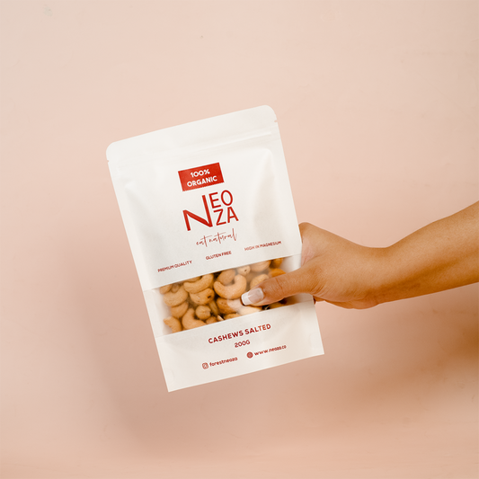 a pack of 200g roasted cashews